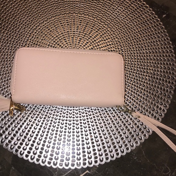 Adorable wristlet wallet/pocket book - Picture 2 of 4